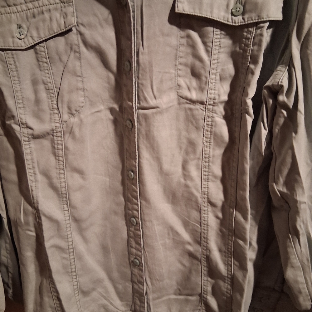 Chico's NWT Denim Split Cuff Button Down Top Cham… - image 4